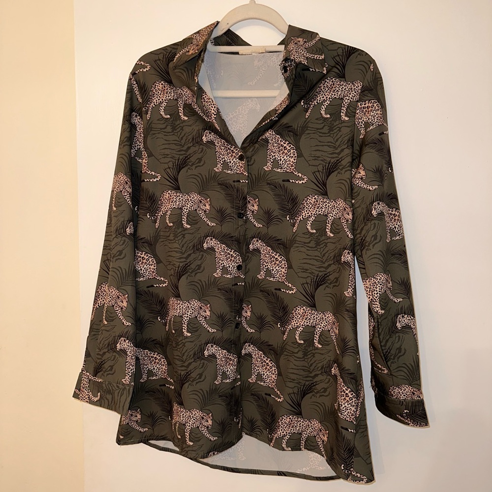 Sunday Up Green Leopard Blouse